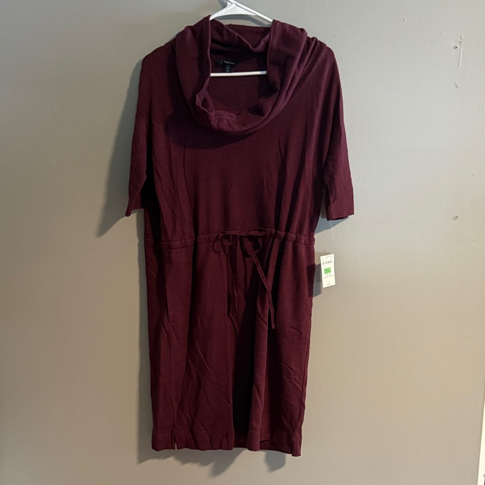 Lands End. Elegant Burgundy Cowl Neck Dress. Size 6-8 petite